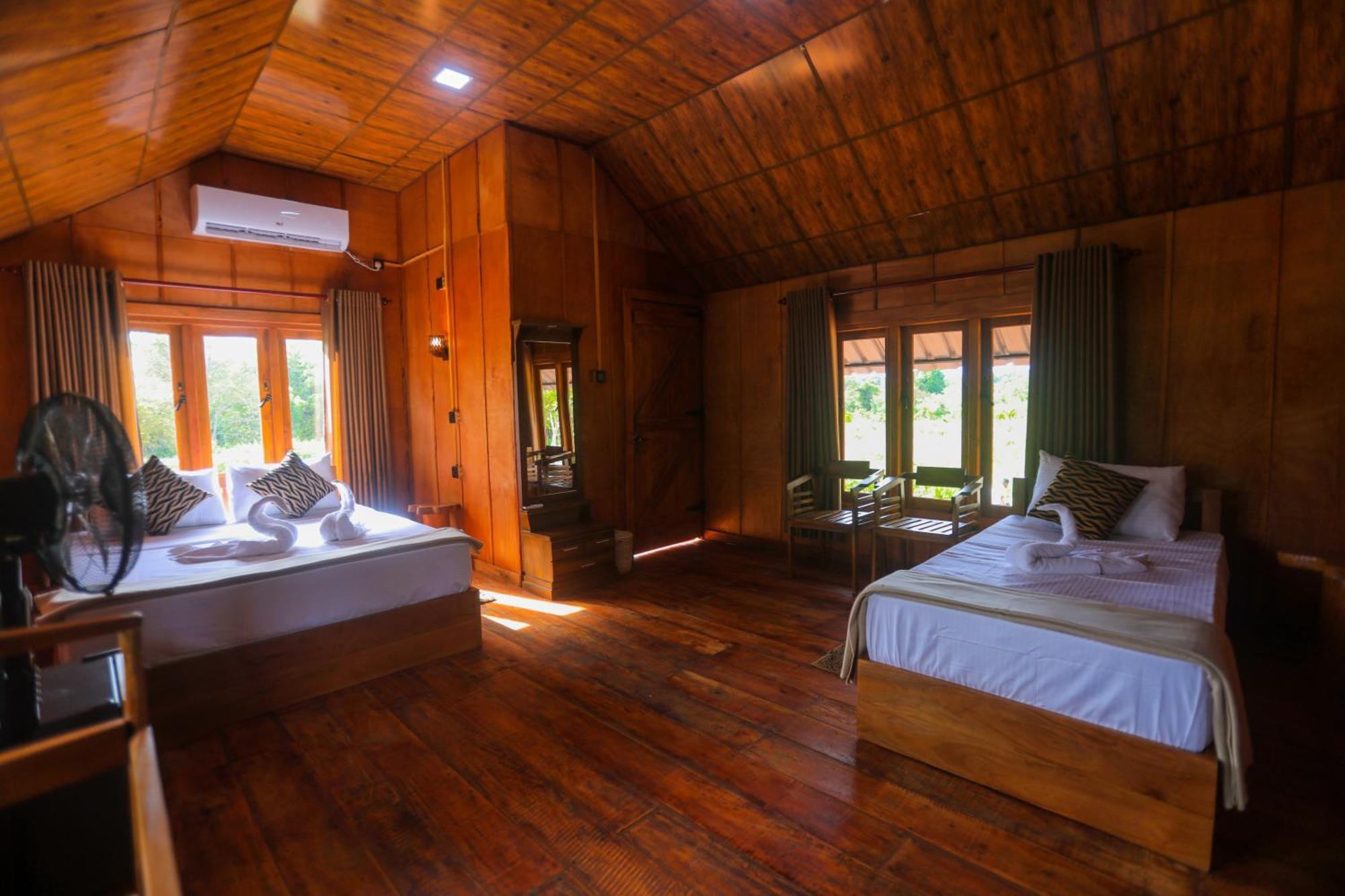 Lion Wood Treehouse Villa Talkote Eksteriør billede