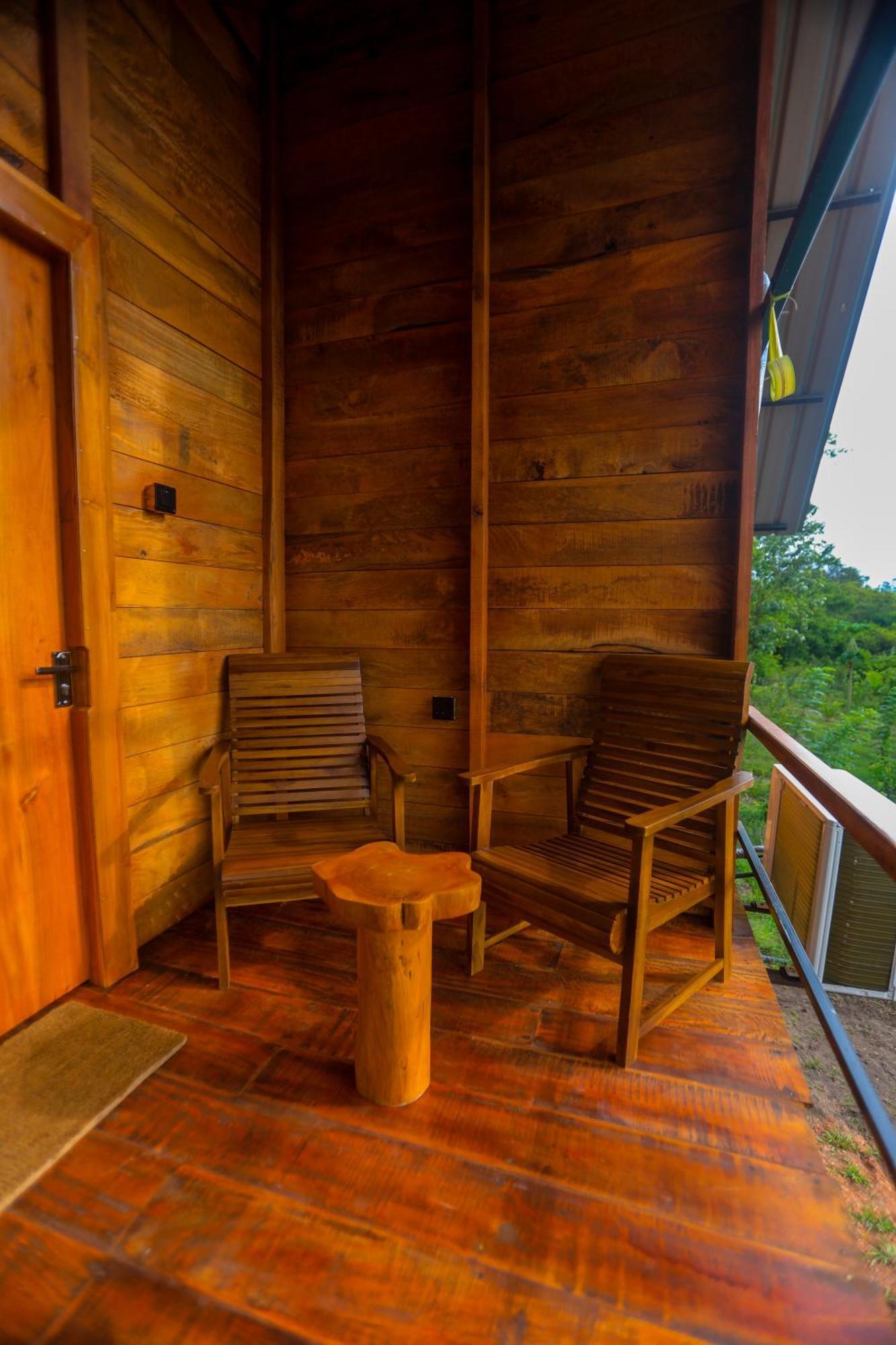 Lion Wood Treehouse Villa Talkote Eksteriør billede